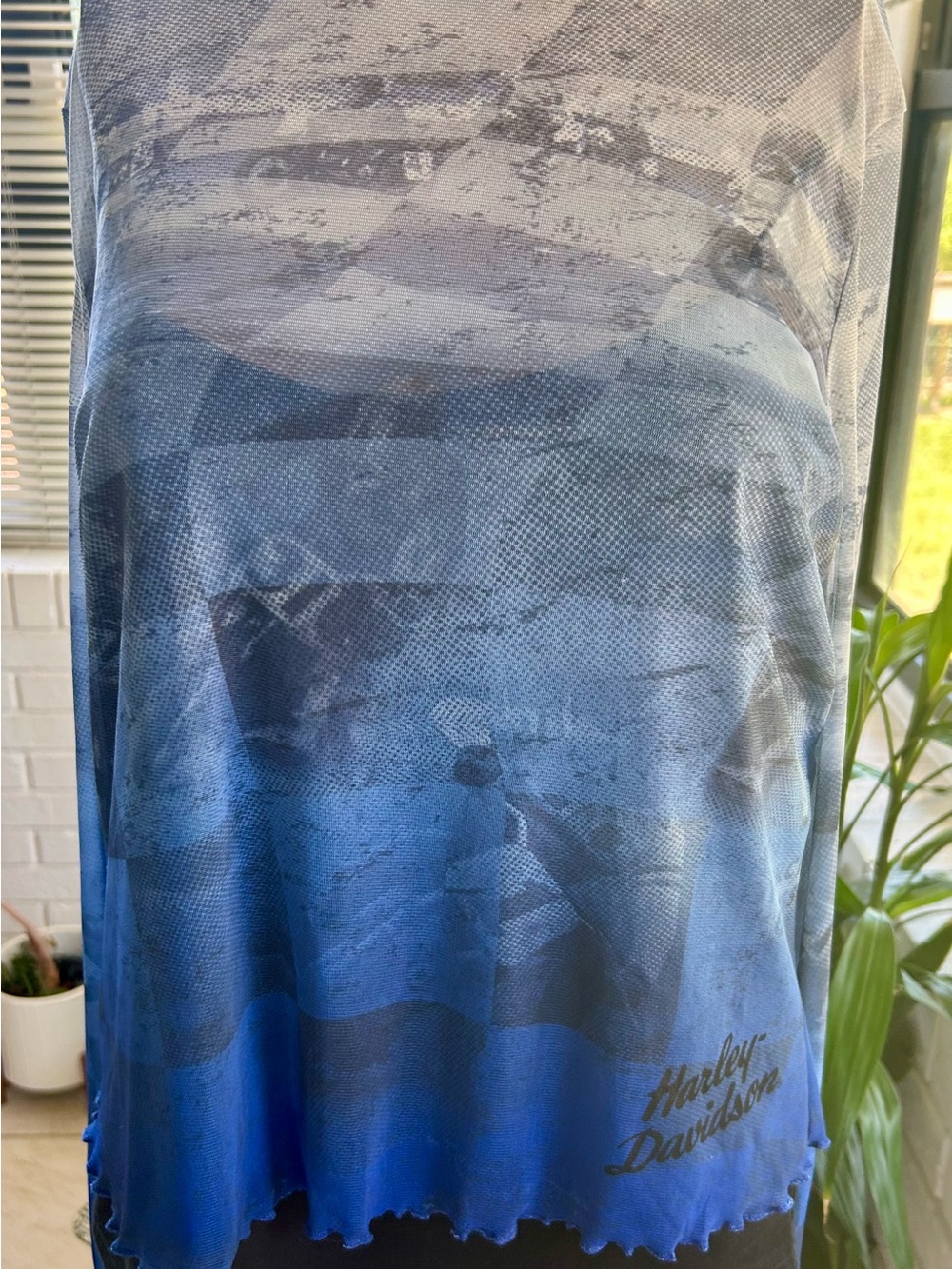 Harley-Davidson Biker Blue Gradient Mesh Long Sleeve Top. NWT Size L